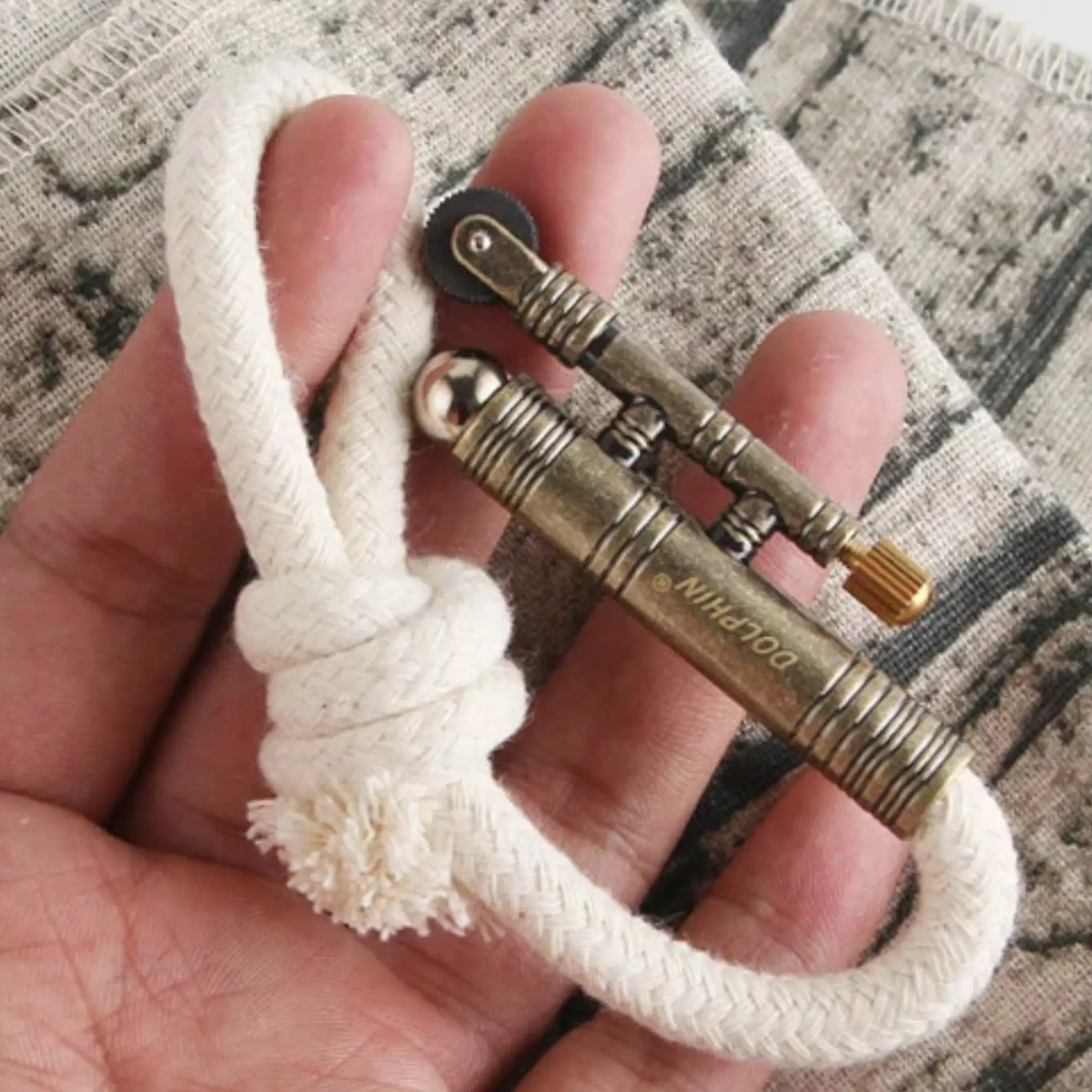 BRIQUET DE SURVIE - ALLUME-FEU EN SILEX - Image 3
