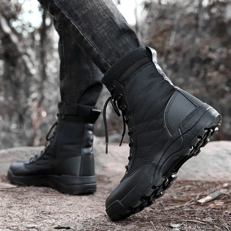 Chaussures noires militaires - Image 13